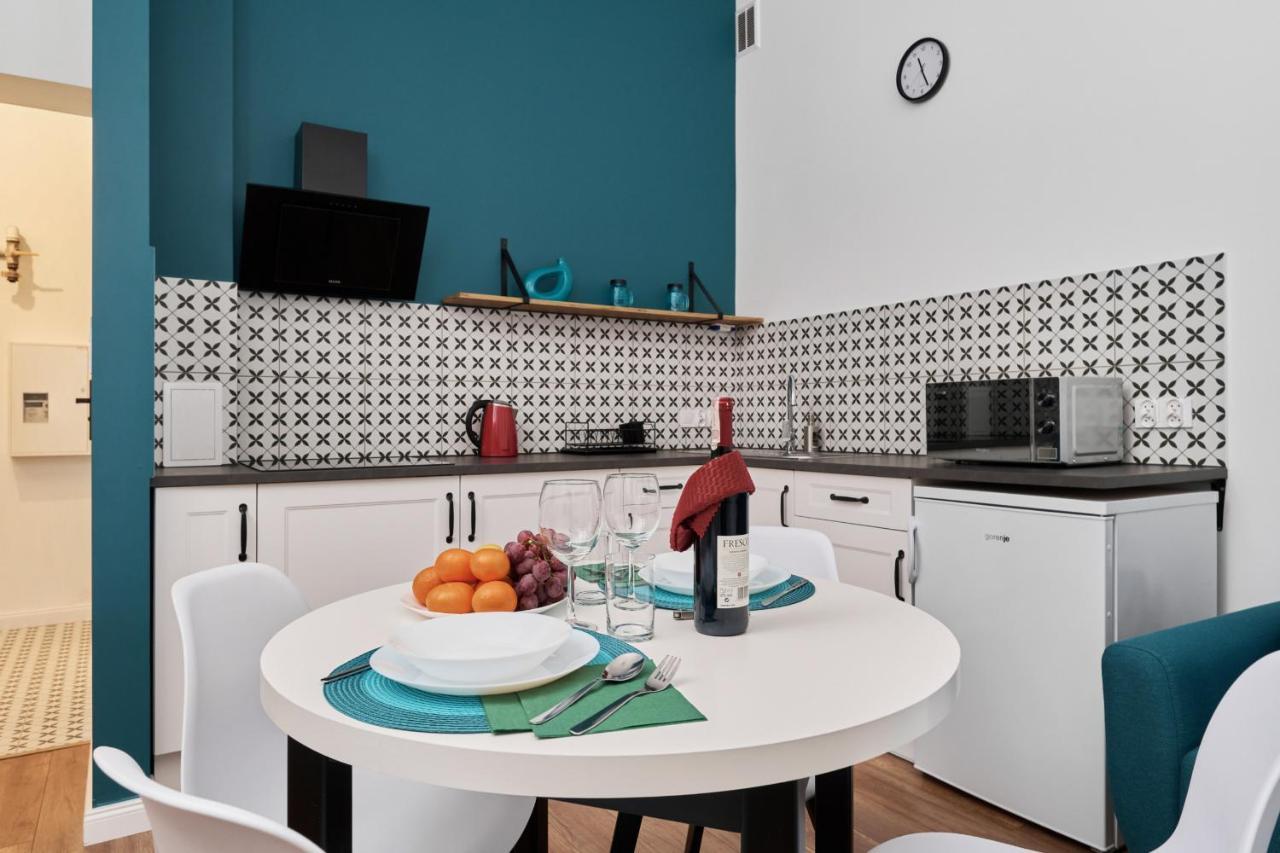 Dominikanska Old Town Studio W Kamienicy By Noclegi Renters Breslavia Esterno foto